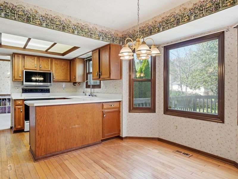 2878 Shady Ridge Drive, Columbus, OH 43231 Photo 10