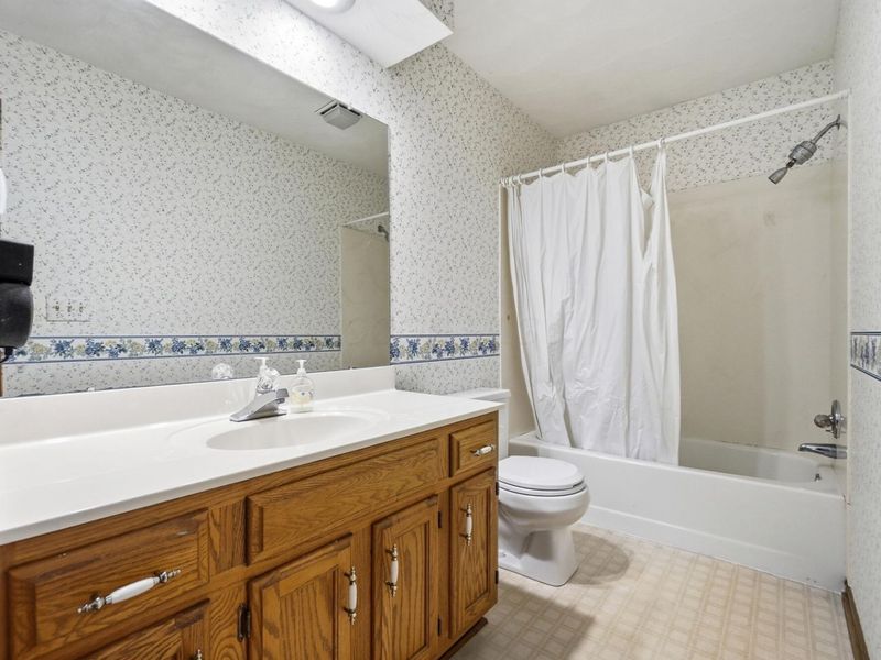 2878 Shady Ridge Drive, Columbus, OH 43231 Photo 33