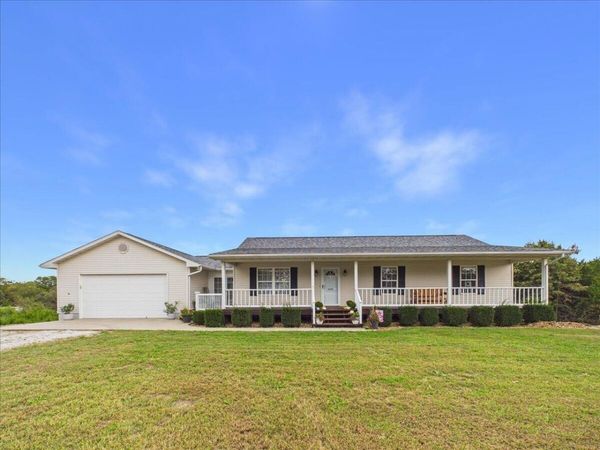 21882 County Road 190 , Wheatland, MO 65779