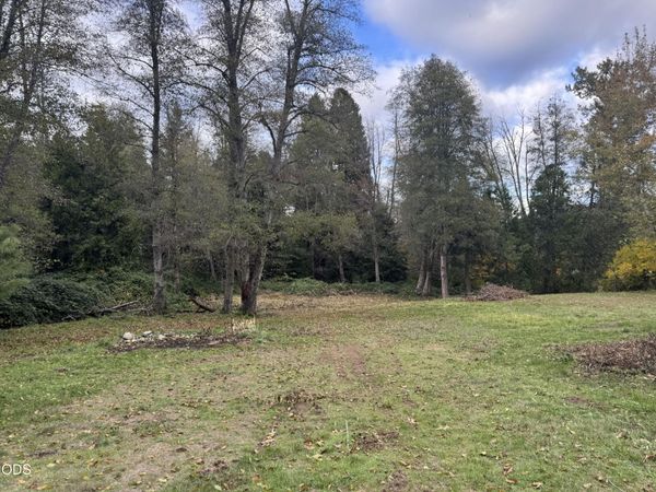7950 Thompson Creek Road, Applegate, OR 97530