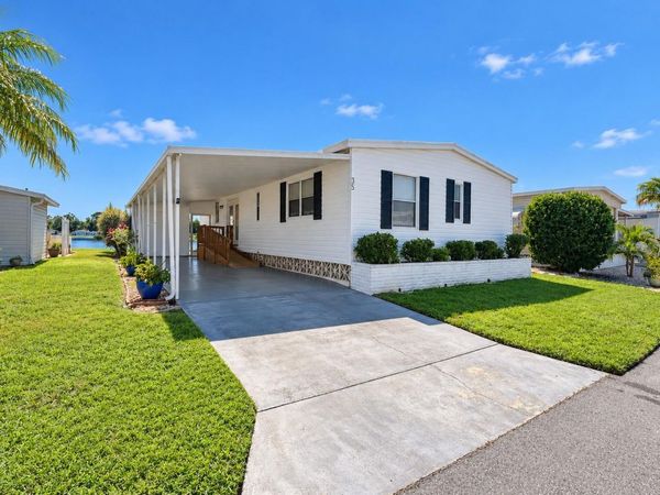 808 53RD AVENUE E, Unit 35, BRADENTON, FL 34203