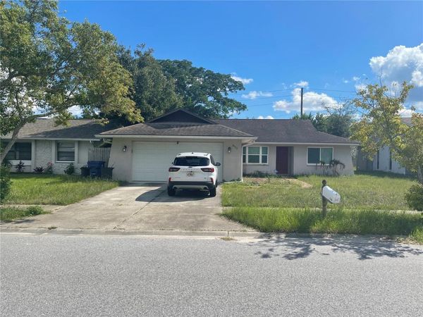 8522 HUNTSMAN LANE , PORT RICHEY, FL 34668