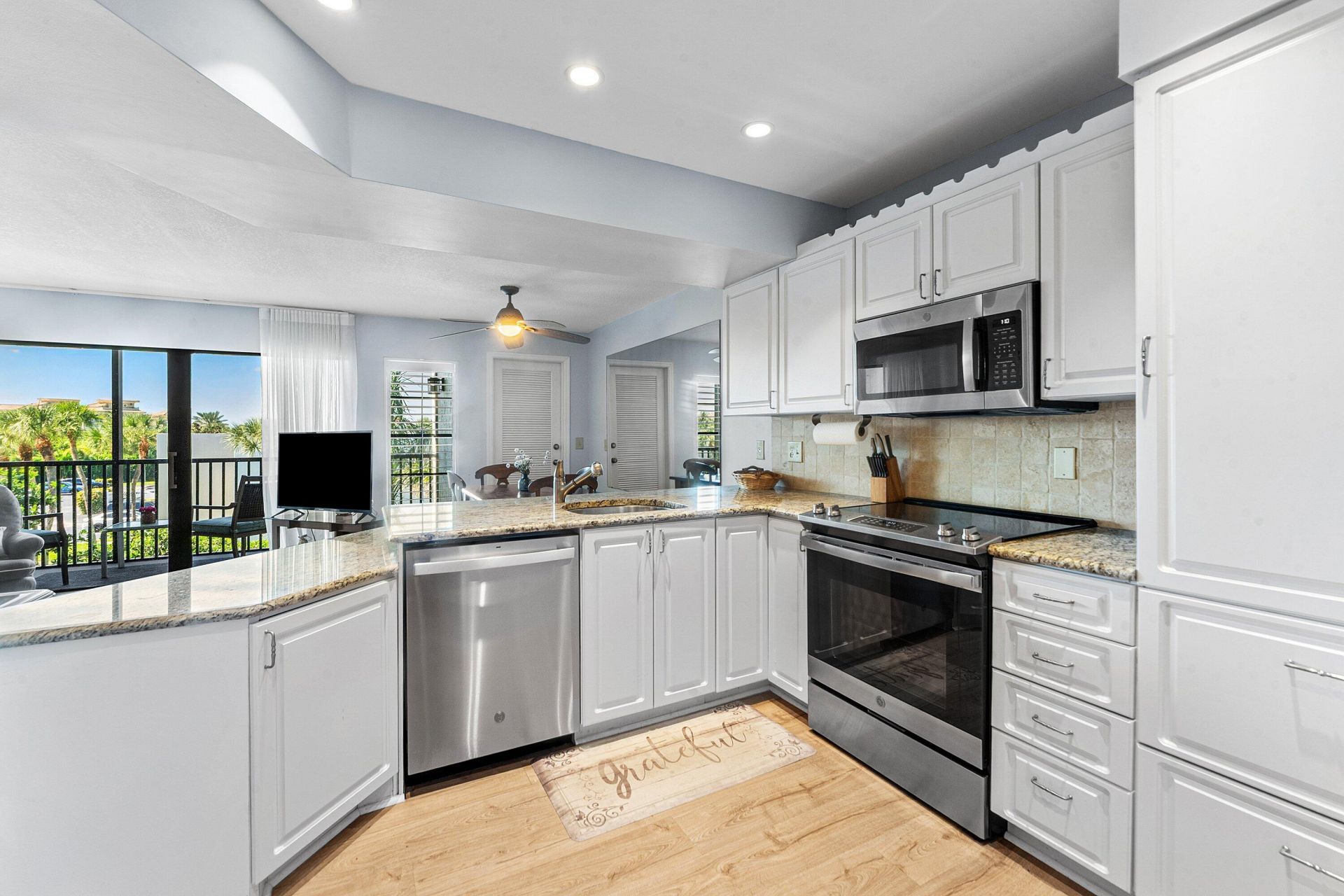 1605 S Us Highway 1, Unit V6-301, Jupiter, FL 33477 Photo