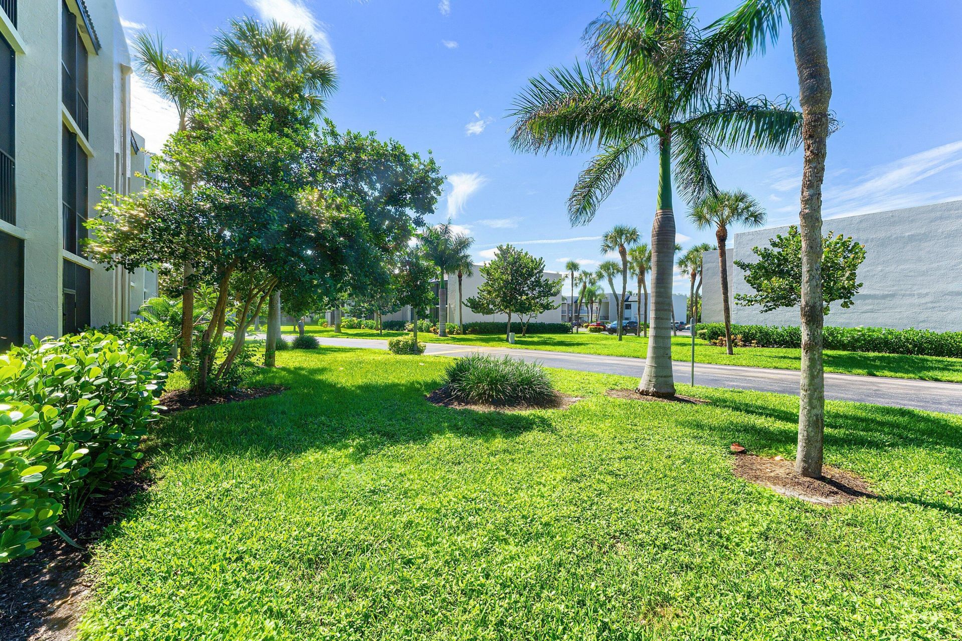 1605 S Us Highway 1, Unit V6-301, Jupiter, FL 33477 Photo