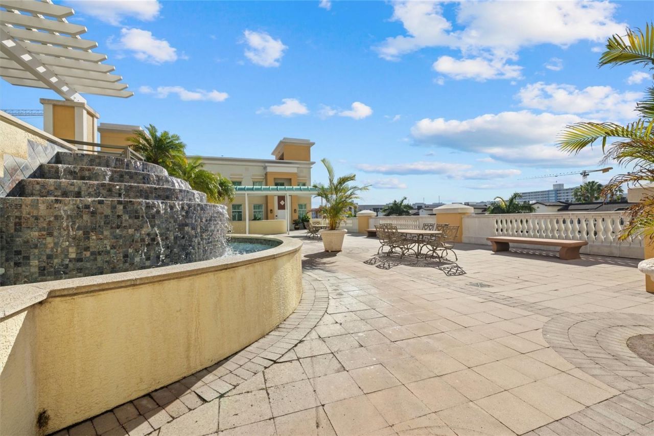 800 N Tamiami Trail , Unit 103, Sarasota, FL 34236 Photo