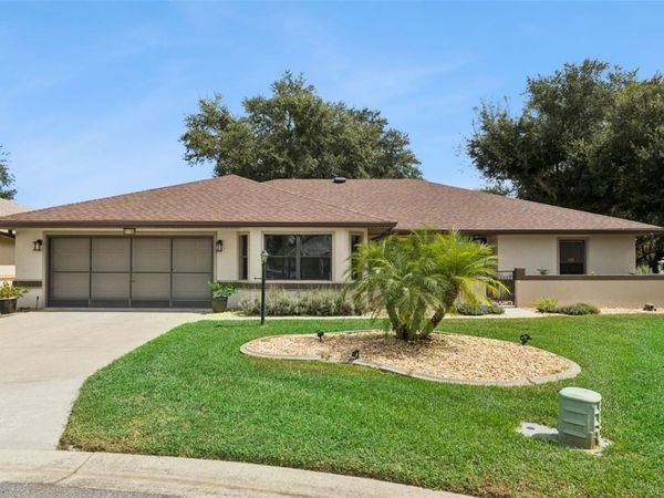 21736 PRINCESS GRACE COURT , LEESBURG, FL 34748