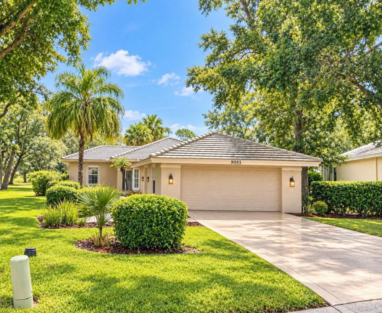 9033 PENELOPE DRIVE , WEEKI WACHEE, FL 34613