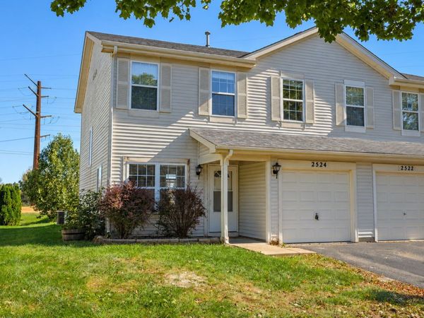 2524 Stonybrook Drive , Plainfield, IL 60586