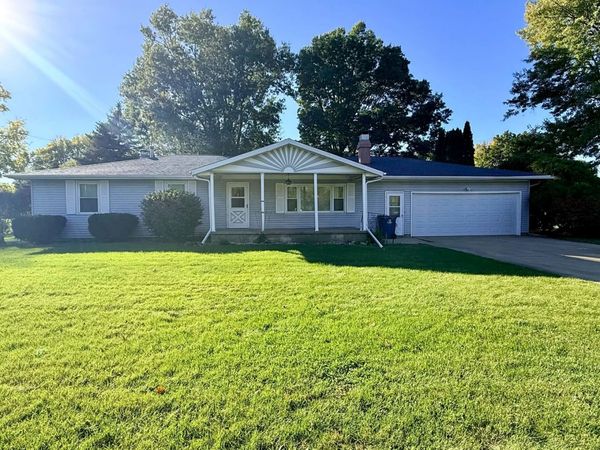 1200 Lenore Street , Rock Falls, IL 61071