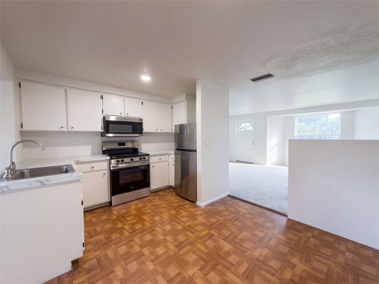 117 66th Avenue W, Bradenton, FL 34207 Photo
