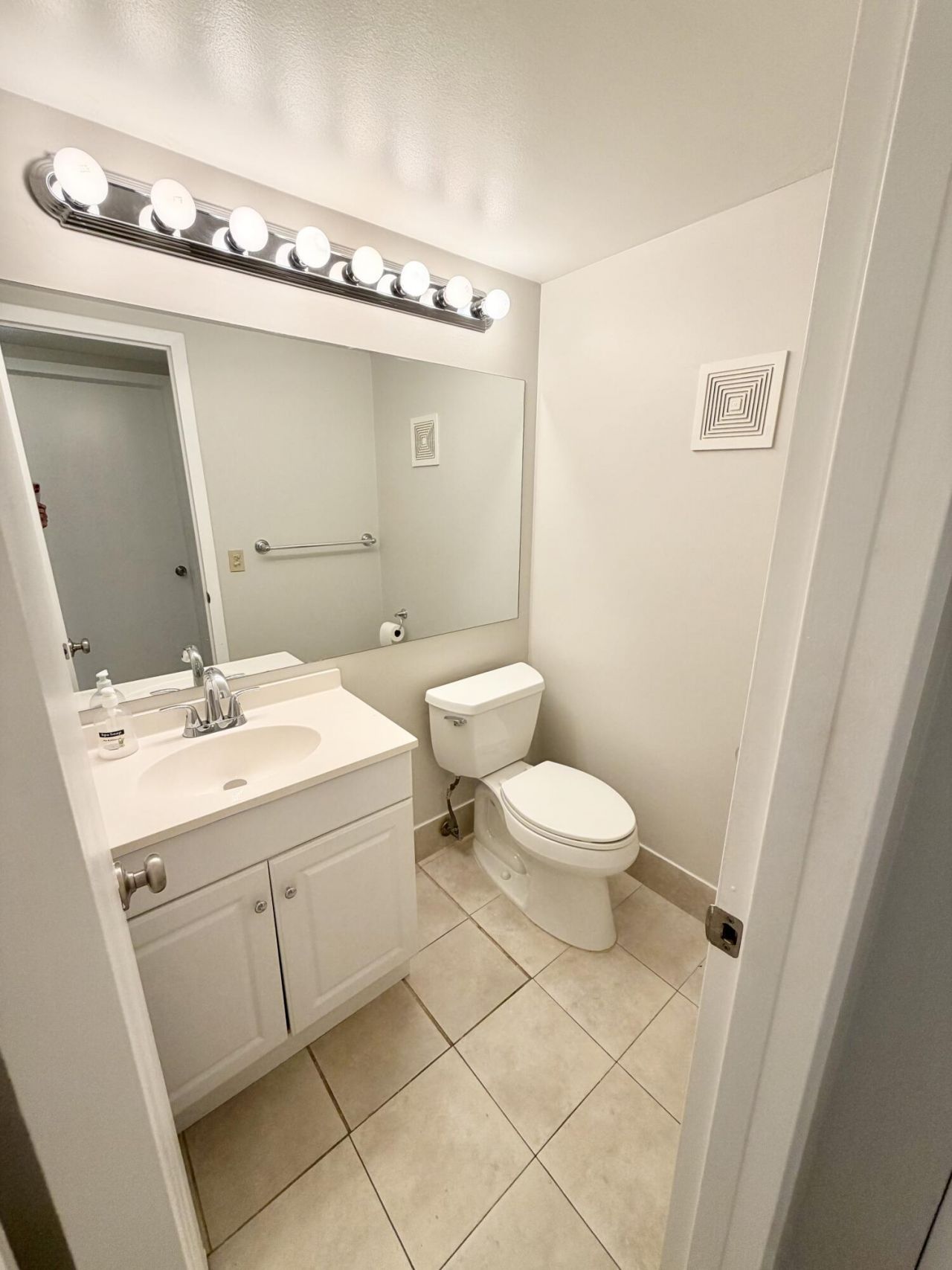 84 S Mansfield B, Unit 84, Boca Raton, FL 33434 Photo