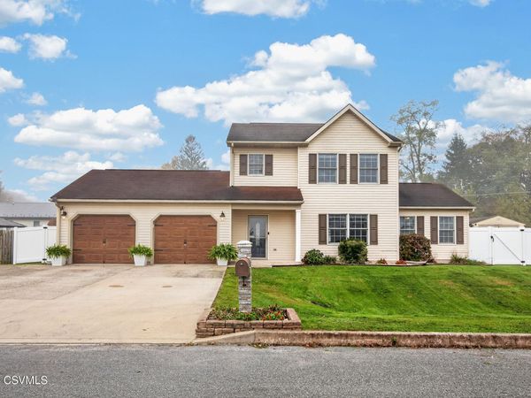 125 REMLEY Lane , Watsontown, PA 17777