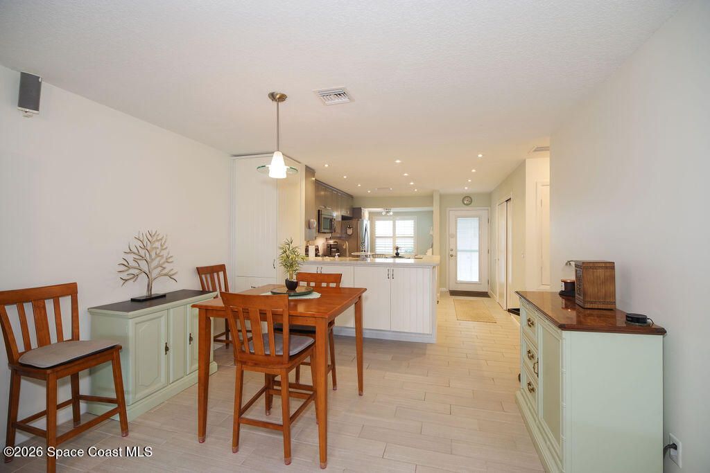 290 Paradise Boulevard , Unit 17, Indialantic, FL 32903 Photo