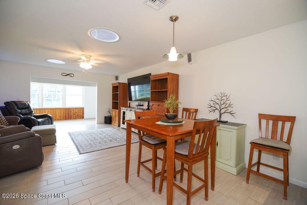 290 Paradise Boulevard , Unit 17, Indialantic, FL 32903 Photo