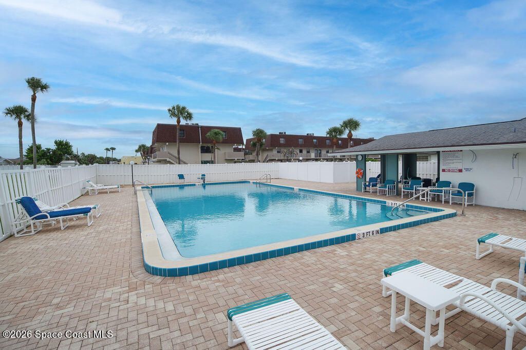 290 Paradise Boulevard , Unit 17, Indialantic, FL 32903 Photo