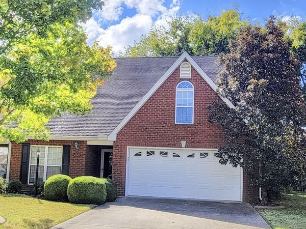 2721 Waywood Dr , Murfreesboro, TN 37128