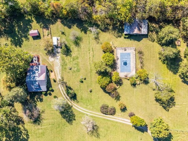 6029 CRUMPTOWN RD , Farmville, VA 23901