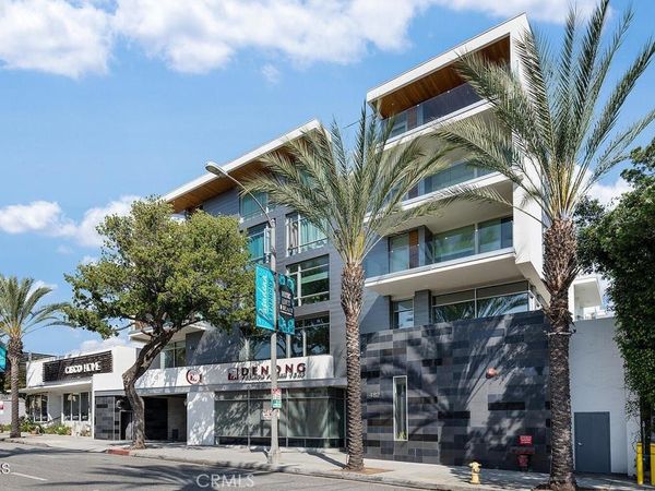 482 S Arroyo, Unit 404, Pasadena, CA 91105
