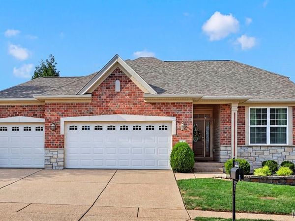 2 Tuscany Trace Drive , St Charles, MO 63303
