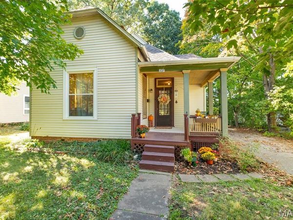 109 Springer Avenue , Edwardsville, IL 62025