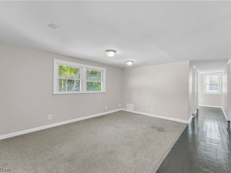 755 E 249th Street , Euclid, OH 44123 Photo 22