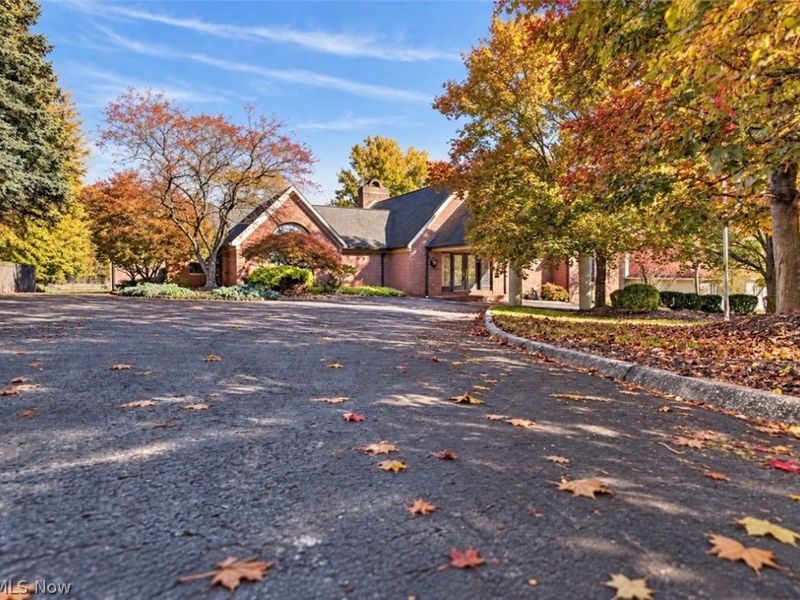 6145 Pebble Beach Court, Canfield, OH 44406 Photo 1