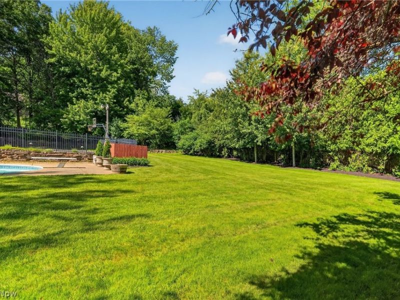 6145 Pebble Beach Court, Canfield, OH 44406 Photo 5