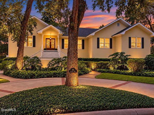 101 Enclave Way W, St. Simons Island, GA 31522