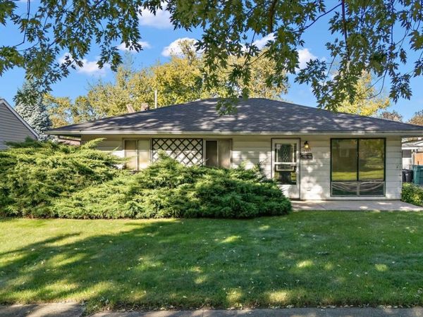 2715 Campbell Street, Joliet, IL 60435