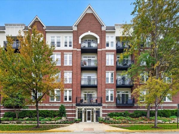 7757 Van Buren Street , Unit 206, Forest Park, IL 60130