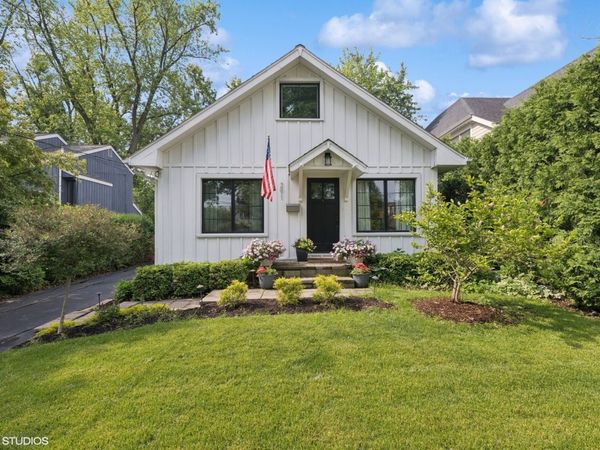 291 Oak Street , Glen Ellyn, IL 60137