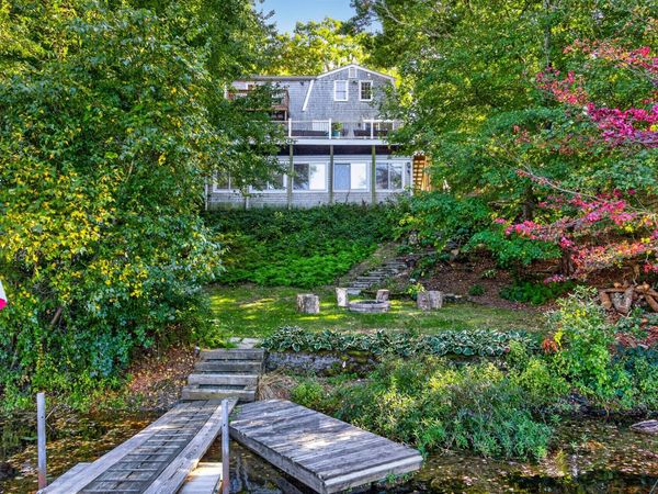 103 James Cir, Mashpee, MA 02649