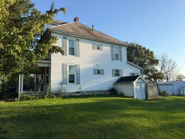 5635 Canal Road NE, Pleasantville, OH 43148