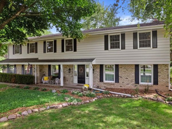 18045 Lamplighter LANE, Brookfield, WI 53045