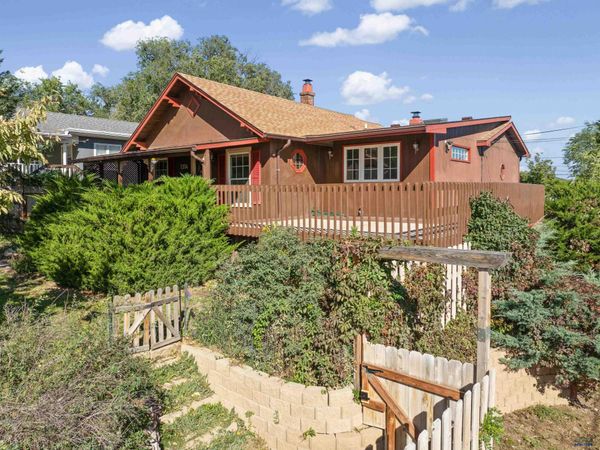 1314 QUINCY, Rapid City, SD 57703
