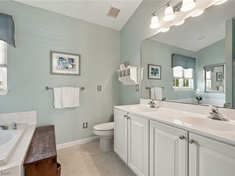 39280 Camelot Way , Avon, OH 44011 Photo 33