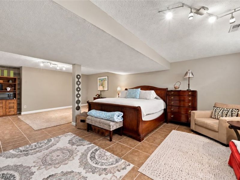 39280 Camelot Way , Avon, OH 44011 Photo 38
