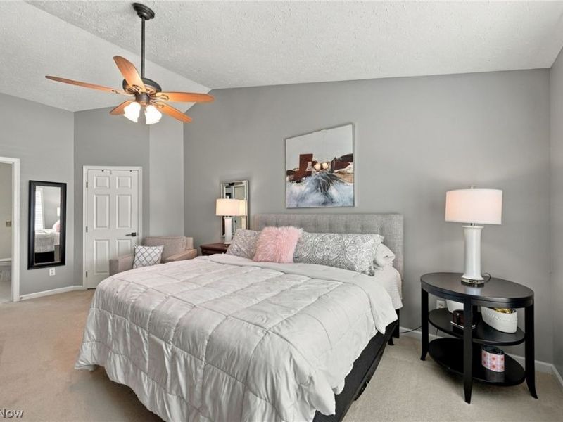 39280 Camelot Way , Avon, OH 44011 Photo 4