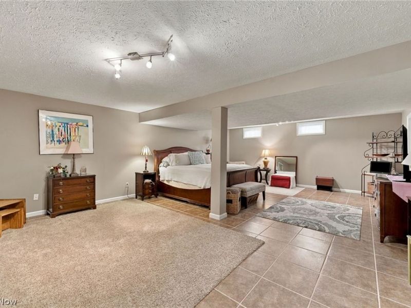 39280 Camelot Way , Avon, OH 44011 Photo 5