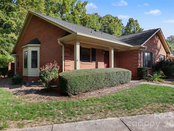 8407 Coulwood Oak Lane , Charlotte, NC 28214