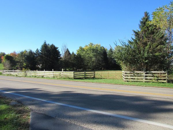 1239 Old Columbus Road, Springfield, OH 45503