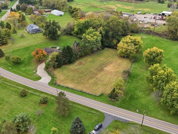 1239 Old Columbus Road, Springfield, OH 45503