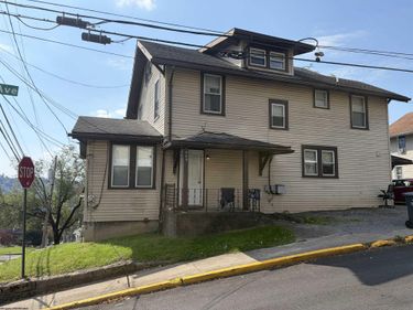 669 Price Street, Morgantown, WV 26505