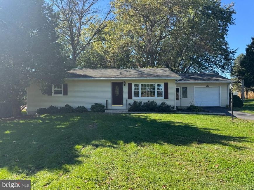 1712 Bridge Road, Lancaster, PA 17602 Main Photo