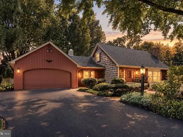 8 PENNWOOD ROAD , LEBANON, PA 17042