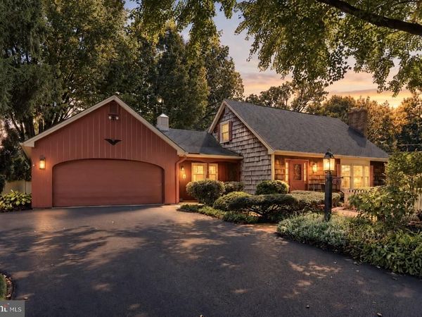 8 PENNWOOD ROAD , LEBANON, PA 17042