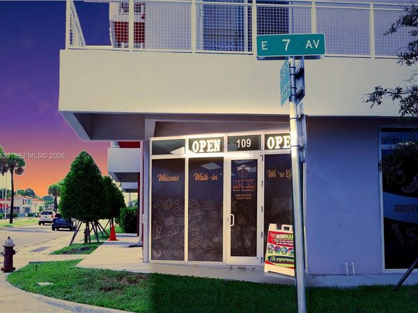 665 E 49th St , Hialeah, FL 33013