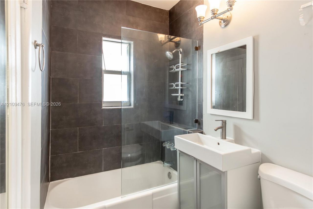 846 Jefferson Ave , Unit 4, Miami Beach, FL 33139 Photo