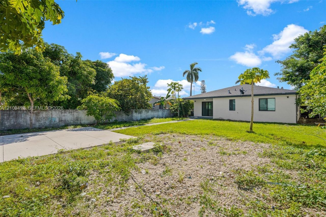 829 SW 5th St , Homestead, FL 33030 Photo