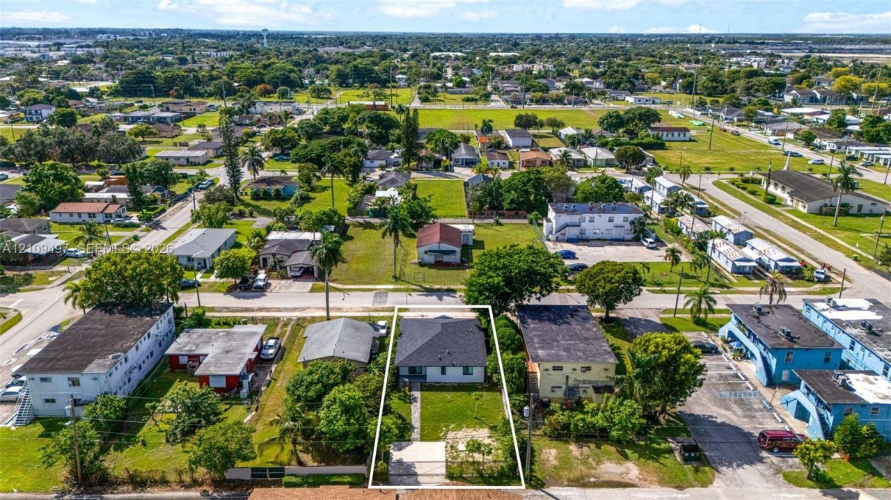 829 SW 5th St , Homestead, FL 33030 Photo
